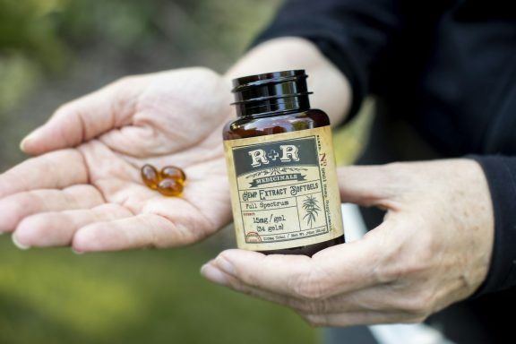 Gélules CBD : Un Bien-être Dosé et Facile à Prendre